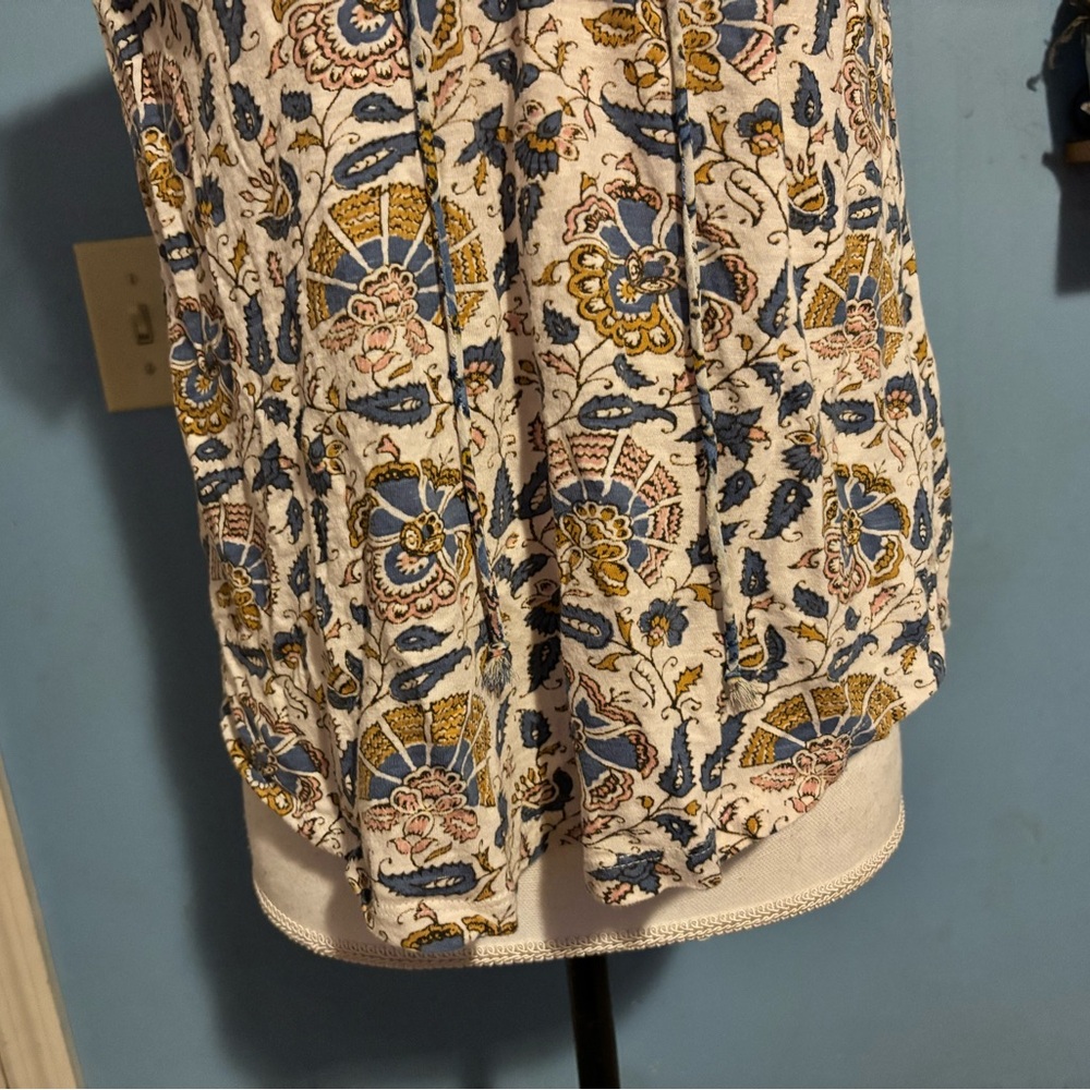 Lucky Brand, Floral, Ruffle Top - Picture 3 of 8